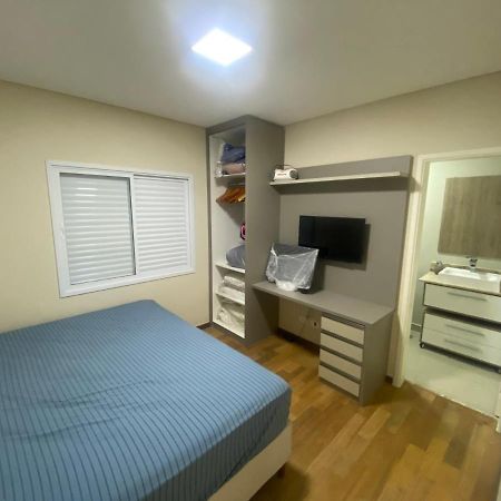 Hostyn Casa Manancial -4 Suites E Natureza Proxima Ao Capivari Кампус-ду-Жордау Экстерьер фото