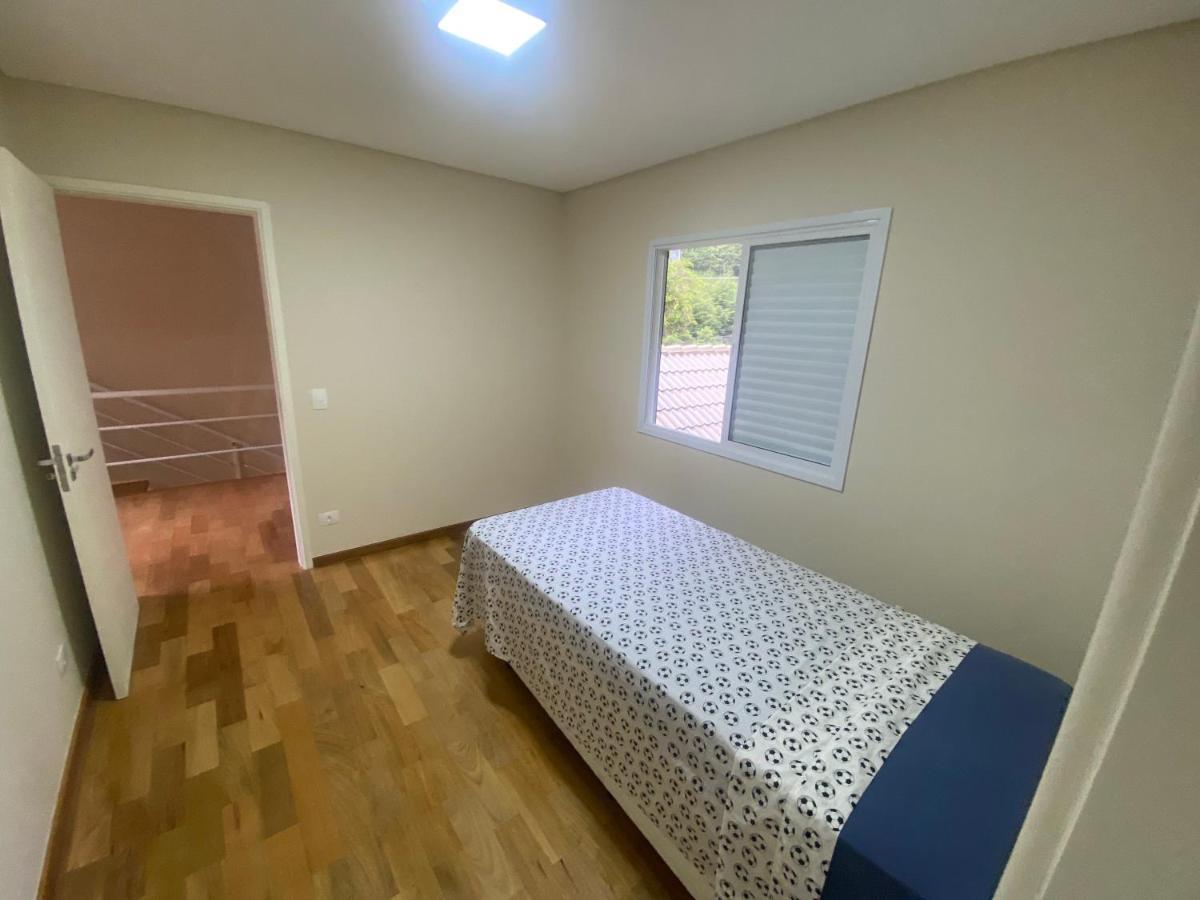 Hostyn Casa Manancial -4 Suites E Natureza Proxima Ao Capivari Кампус-ду-Жордау Экстерьер фото