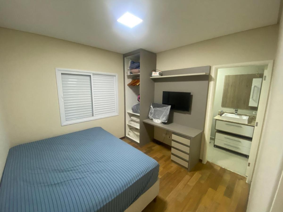 Hostyn Casa Manancial -4 Suites E Natureza Proxima Ao Capivari Кампус-ду-Жордау Экстерьер фото