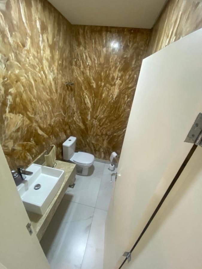 Hostyn Casa Manancial -4 Suites E Natureza Proxima Ao Capivari Кампус-ду-Жордау Экстерьер фото